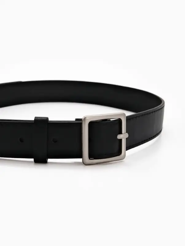 Ремень женский, 110&times;3 см, квадратная матовая металлическая пряжка, серебристая, чёрный