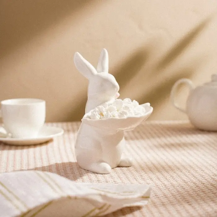 Блюдо сервировочное SL Home «Лесные кролики», 14,5×11×17,3 см, керамика, цвет белый Блюдо сервировочное SL Home «Лесные кролики», 14,5×11×17,3 см, керамика, цвет белый