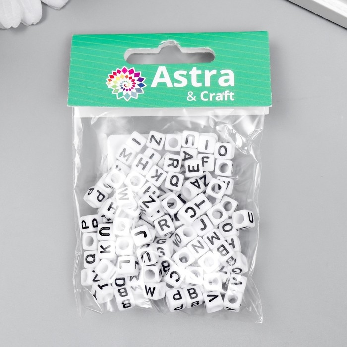 Набор бусин с английскими буквами Набор бусин с английскими буквами "Астра" 6х6 мм, 150 шт/упак