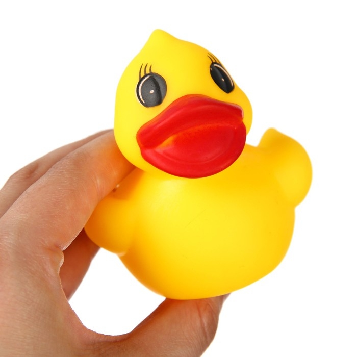 Набор резиновых игрушек для ванны &laquo;Уточки&raquo;, 6,5 см, с пищалкой, 3 шт., Крошка Я
