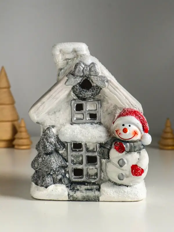 Сувенир керамика свет "Снеговичок у домика" 11,5х7,5х15,5 см