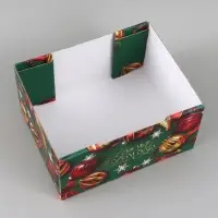 Коробка подарочная, складная 31.2&times;25.6&times;16.1 см &laquo;Новогодние игрушки&raquo;