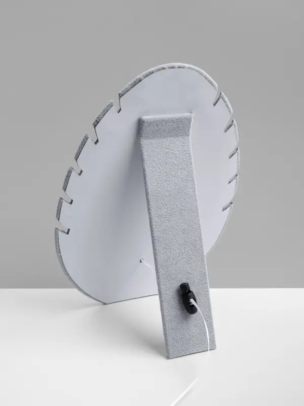 Подставка под кулоны и цепочки &laquo;QF. Овал&raquo;, 5 мест, 20&times;1.5&times;28 см, серая