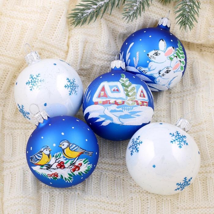 Набор новогодних шаров Набор новогодних шаров "Стужа" (набор 5 шт) 6 см, микс