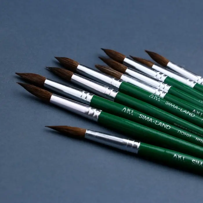 Кисть для рисования из волоса пони круглая №10 (диаметр обоймы 6 мм; длина ворса 24 мм) Кисть для рисования из волоса пони круглая №10 (диаметр обоймы 6 мм; длина ворса 24 мм)