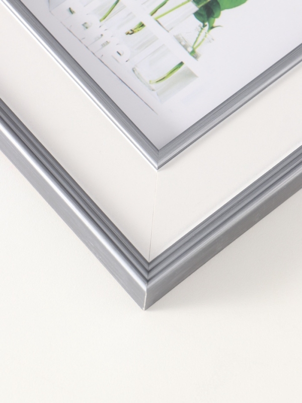 Фоторамка пластик 10х15 см "Романтизм" серая 16,5х21,4 см