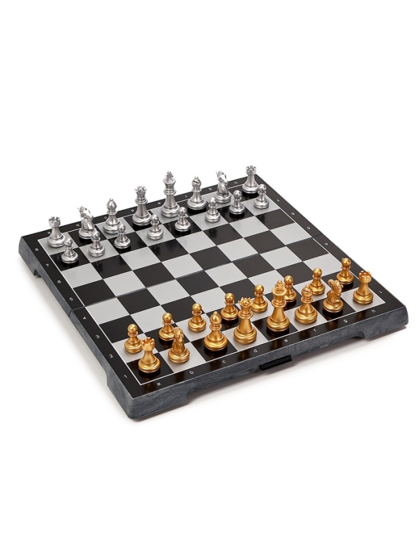 Шахматы магнитные 28 х 28 см, король h-4.9 см, пешка h-2.4 см Шахматы магнитные 28 х 28 см, король h-4.9 см, пешка h-2.4 см