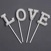 Топпер для торта LOVE, белый