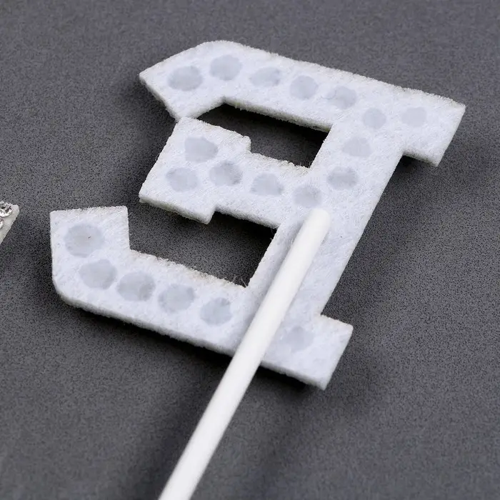 Топпер для торта LOVE, белый Топпер для торта LOVE, белый