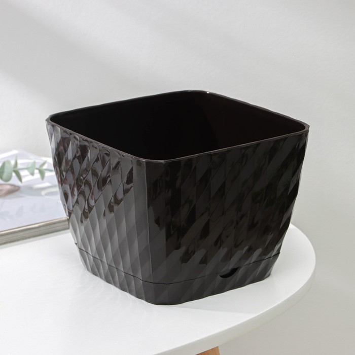 Горшок для цветов с поддоном «Классика», 2 л, шоколадный Горшок для цветов с поддоном «Классика», 2 л, шоколадный