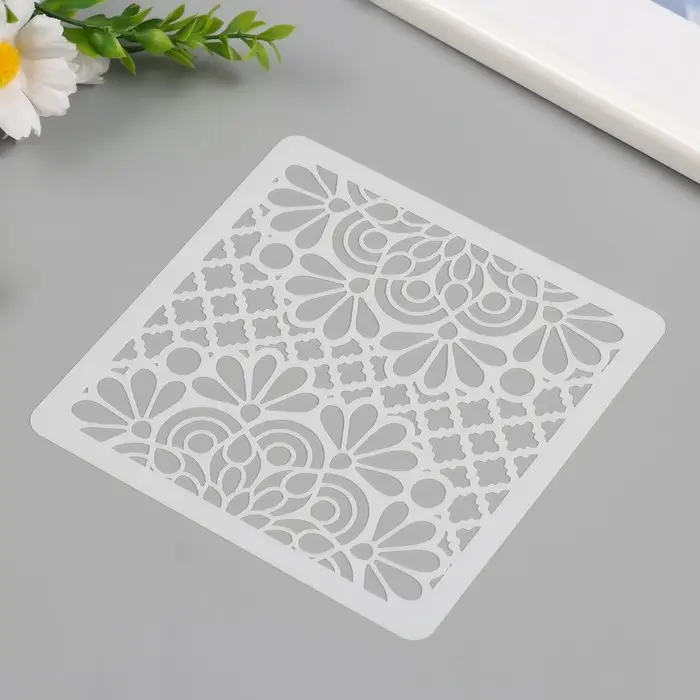 Трафарет пластик "Цветочный узор" 15х15 см