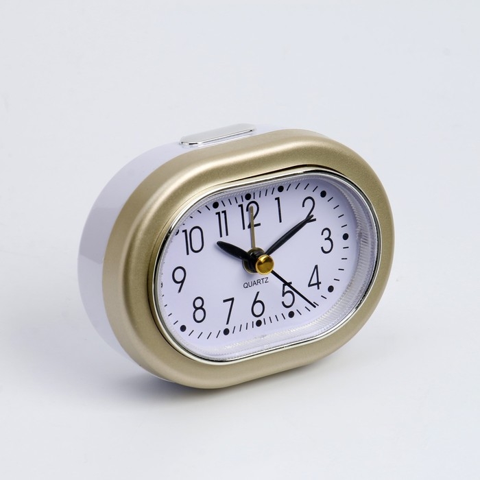 Будильник Будильник "Кантик" с подсветкой, 10 х 7.5 см золотой