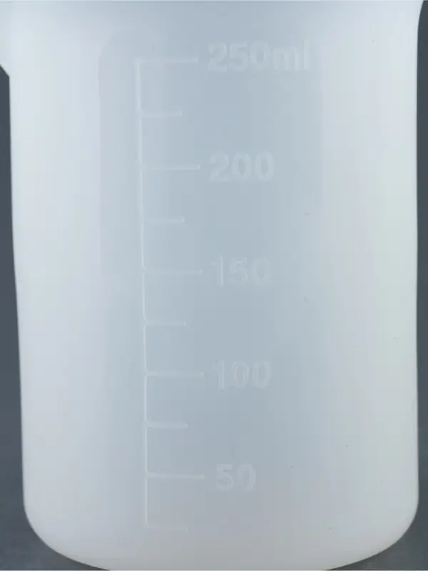 Стаканчик мерный для творчества, 250 мл.