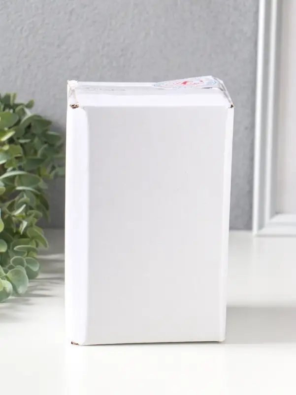 Сувенир полистоун "Золотая сова в короне" 10х10х16 см