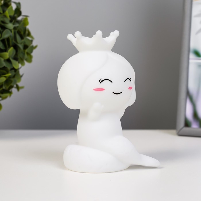 Ночник Ночник "Русалочка" LED от батареек белый 7х7,5х13 см RISALUX