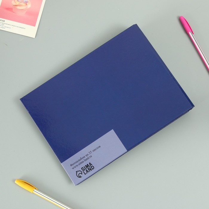 Фотоальбом 25 листов (уголки+кольца) Фотоальбом 25 листов (уголки+кольца) "Корабль" тиснение 19х27х3 см