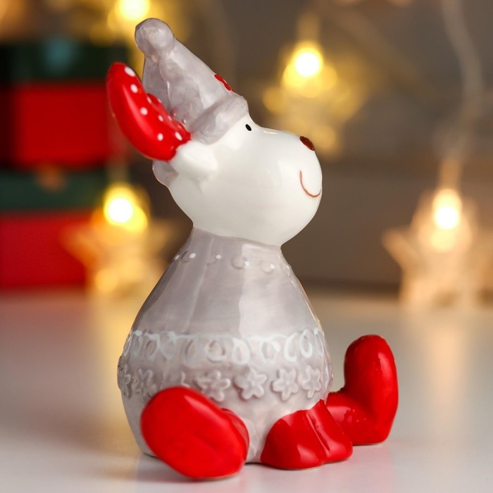 Сувенир керамика Сувенир керамика "Лосик, серый свитер и колпак, красные рожки в горох" 12х9,5х8 см