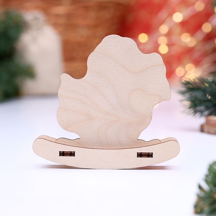 Сувенир качалка Сувенир качалка "Недовольная змея 2025", 9,7 х 8,8 х 2 см