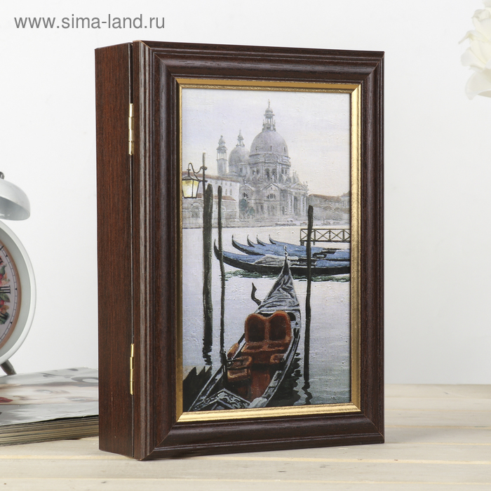 Ключница Ключница "Гондолы" венге 15х21 см