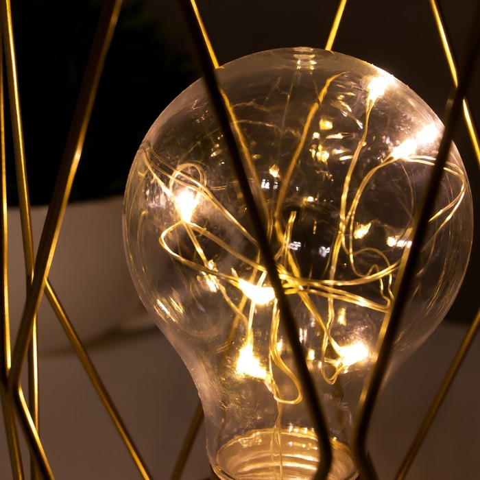 Ночник Ночник "Ромб" LED от батареек 3хАА золото 10,5х10,5х15,5 см RISALUX