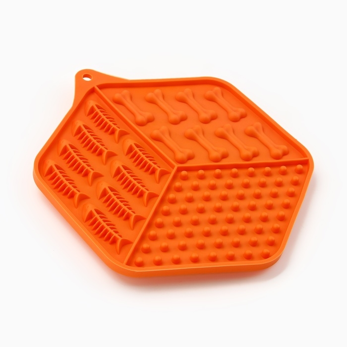 Лизательный коврик - миска для медленного кормления, оранжевый, 18,5 см х 16 см Лизательный коврик - миска для медленного кормления, оранжевый, 18,5 см х 16 см
