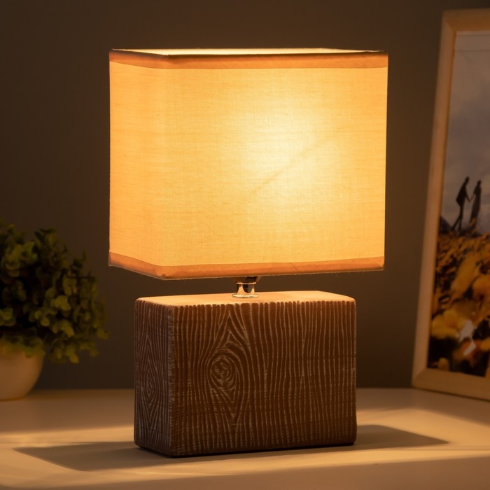 Настольная лампа Настольная лампа "Норма" Е14 40Вт кофе 17,5х10,5х28,5 см RISALUX