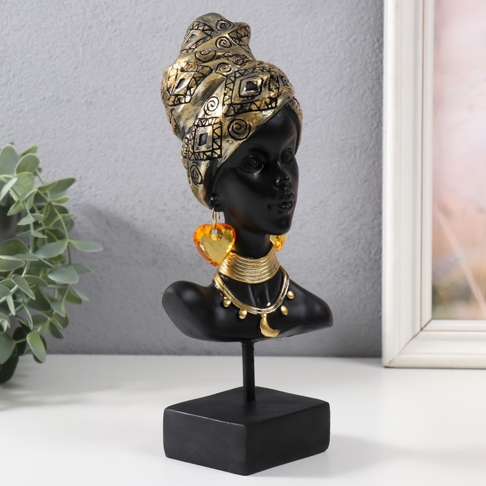 Сувенир полистоун бюст Сувенир полистоун бюст "Африканка в золотом платке" 23,5х10х7 см