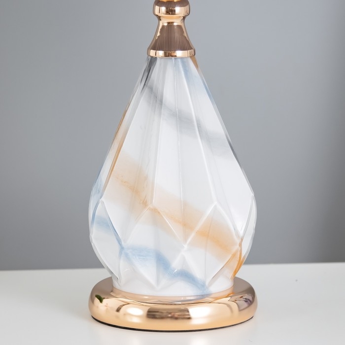 Лампа настольная с подсветкой Лампа настольная с подсветкой "Мирана" 1x60Вт E27 золото 25х25х45 см RISALUX