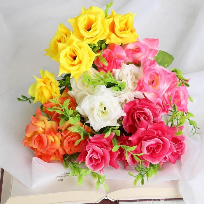 Букет Букет "Роза форевер янг" 28 см, микс