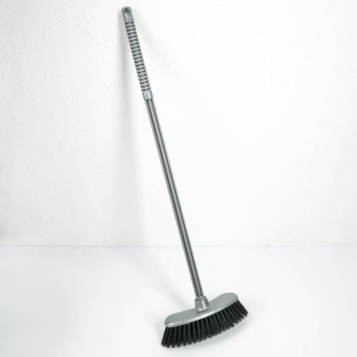 Щётка для пола «Комфорт» с черенком, жёсткая, цвет МИКС Щётка для пола «Комфорт» с черенком, жёсткая, цвет МИКС