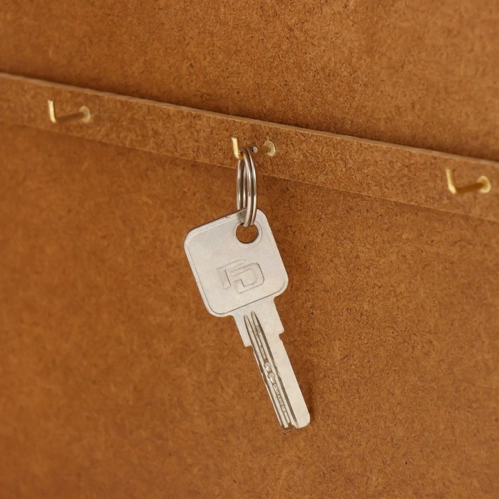 Ключница Ключница "Разбойники" молочный дуб 26х31 см