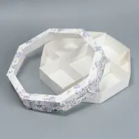 Коробка кондитерская, упаковка, «С любовью», 27 х 27 х 5 см