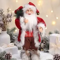 Дед Мороз под ёлку &laquo;Зимнее волшебство. Новогодняя игрушка в шубке, с фонариком и мешочком&raquo;, 30 см