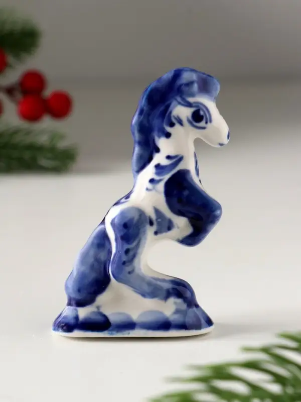 Сувенир Лошадь цирковая малая, 8,5х6,5 см, гжель Сувенир Лошадь цирковая малая, 8,5х6,5 см, гжель