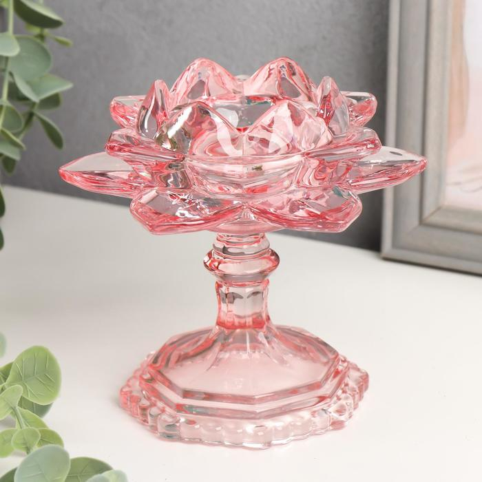 Подсвечник стекло на 1 свечу Подсвечник стекло на 1 свечу "Лотос на ножке" красный 12,5х12х12 см