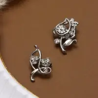 Брошь «Цветочный вальс» мини, форма МИКС, белая в серебре