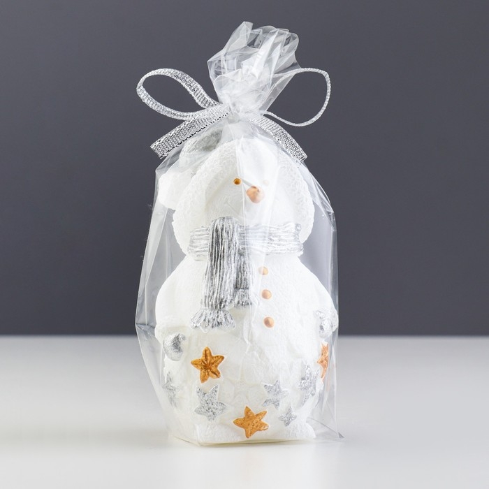 Свеча декоративная "Снеговичок", 6×5,5×11 см, белый