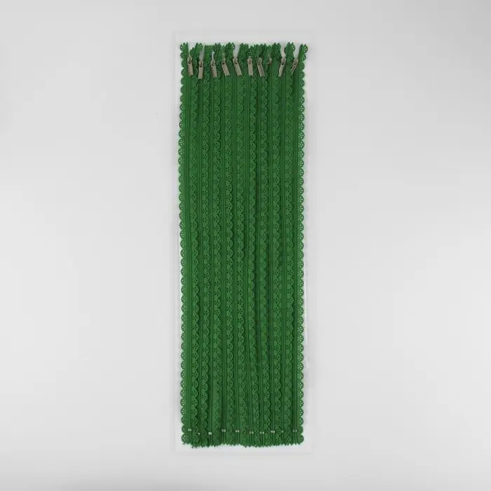 Молния «Спираль», №3, неразъёмная, ажурная, замок автомат, 50 см, зелёная