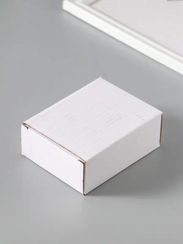 Сувенир стекло Сувенир стекло "Бриллианты" набор 6 шт d=4 см в коробке 11х8х4 см