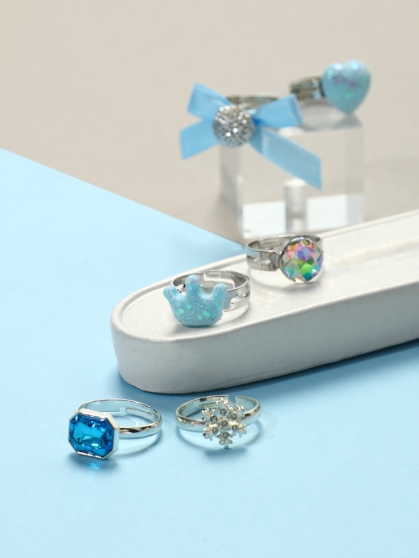 Кольца детские Кольца детские "Выбражулька" набор 6шт,зимняя принцесса ассорти, форма и цвет МИКС, б-р