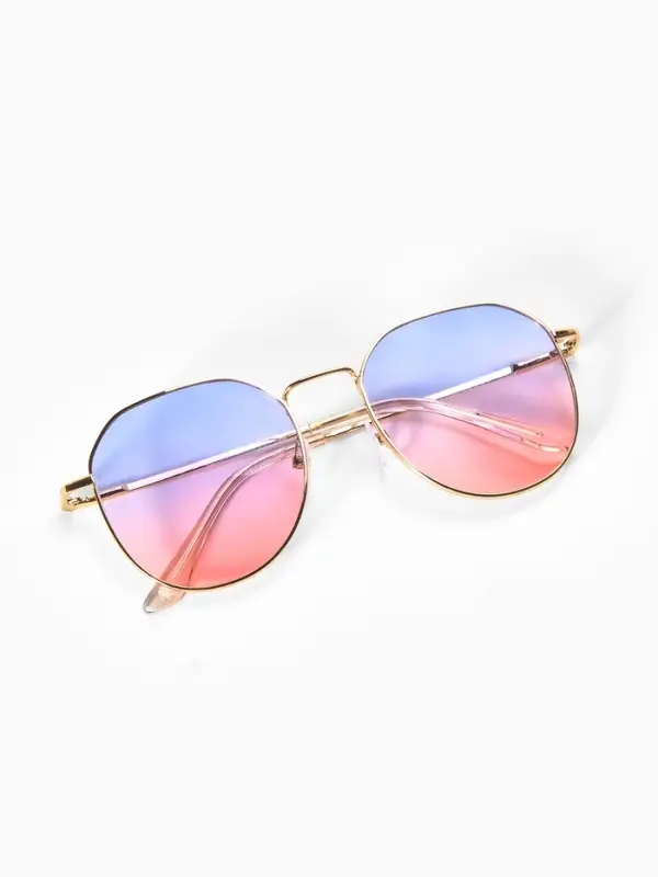 Очки солнцезащитные женские &laquo;OneSun. Панто&raquo;, uv 400, линза 4.5&times;5 см, градиент