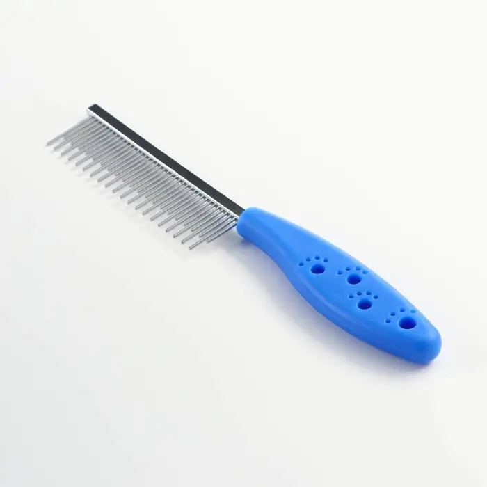 Расчёска для шерсти &laquo;Лапки&raquo;, 20.5&times;3 см, с зубьями разной длины, синяя