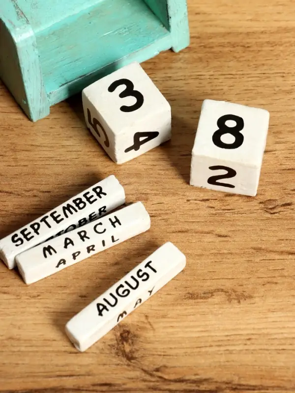 Календарь настольный &laquo;Морской конек&raquo;, 7&times;4&times;10 см, дерево, бирюзовый