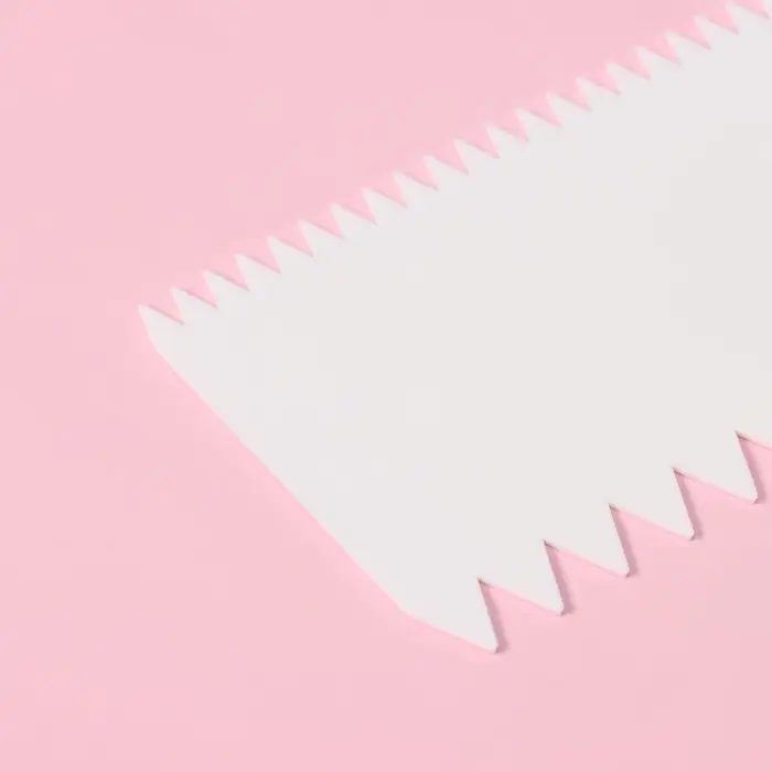 Шпатель кондитерский Доляна «Зубчики», 11×7 см, белый Шпатель кондитерский Доляна «Зубчики», 11×7 см, белый