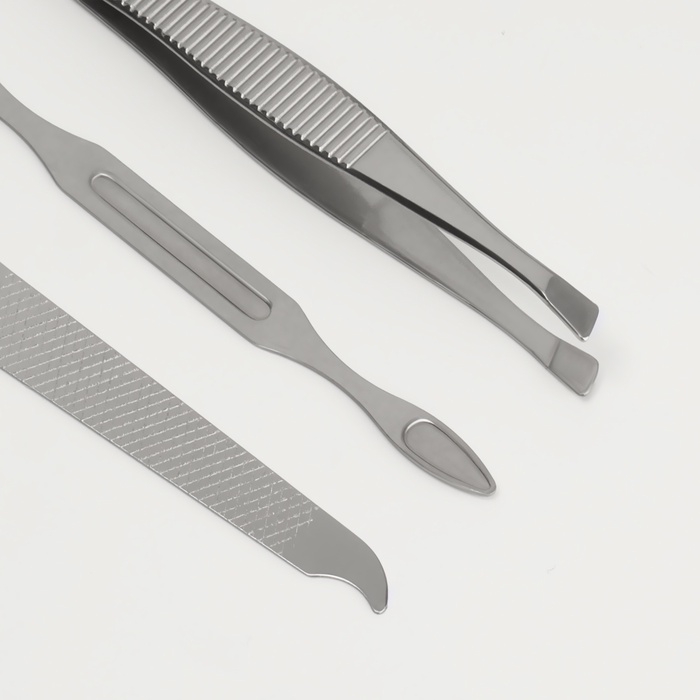 Набор маникюрный «Фортуна», 6 предметов, в футляре, чёрный, белый Набор маникюрный «Фортуна», 6 предметов, в футляре, чёрный, белый