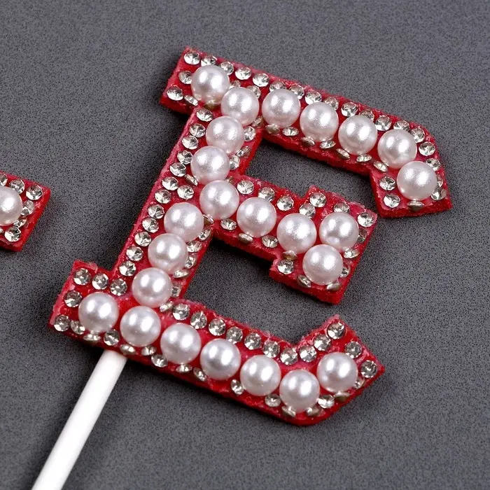 Топпер для торта LOVE, красный Топпер для торта LOVE, красный