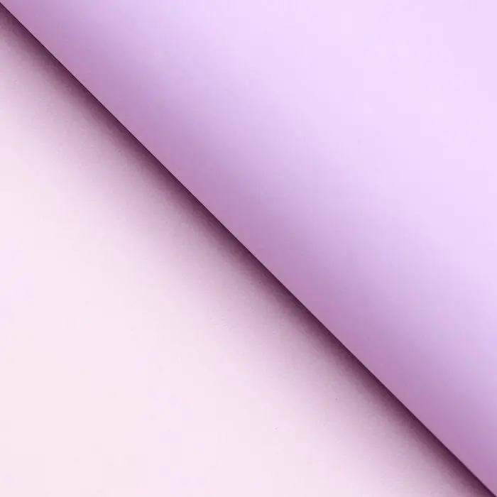 Пленка для цветов матовая, сирень, 56×57 см Пленка для цветов матовая, сирень, 56×57 см