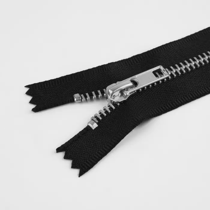 Молния металлическая, №5, неразъёмная, замок автомат, 18 см, чёрная