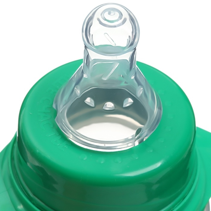 Бутылочка для кормления «Футболист», классическое горло, 250 мл., от 3 мес., цилиндр, с ручками Бутылочка для кормления «Футболист», классическое горло, 250 мл., от 3 мес., цилиндр, с ручками