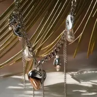 Колье &laquo;Многослойность&raquo; цепь с сердечком, белое в серебре